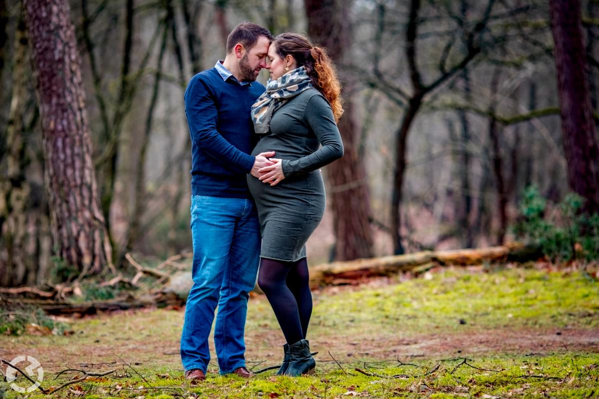 Familiefoto van jong gezin bij Surae in Dorst