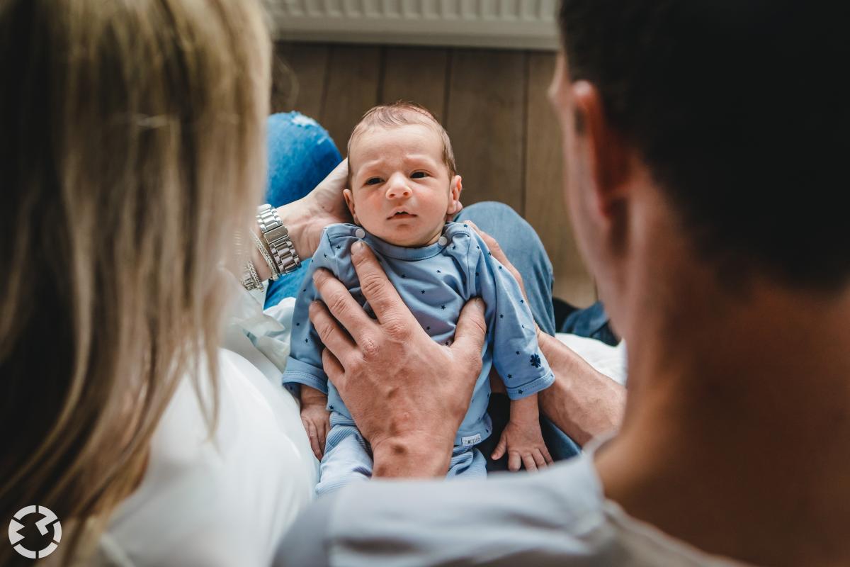 Newborn shoot thuis in Baarle-Nassau