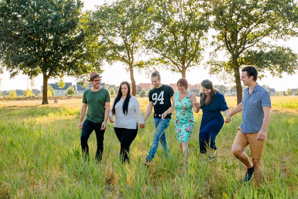 Familie fotoshoot bij avondlicht