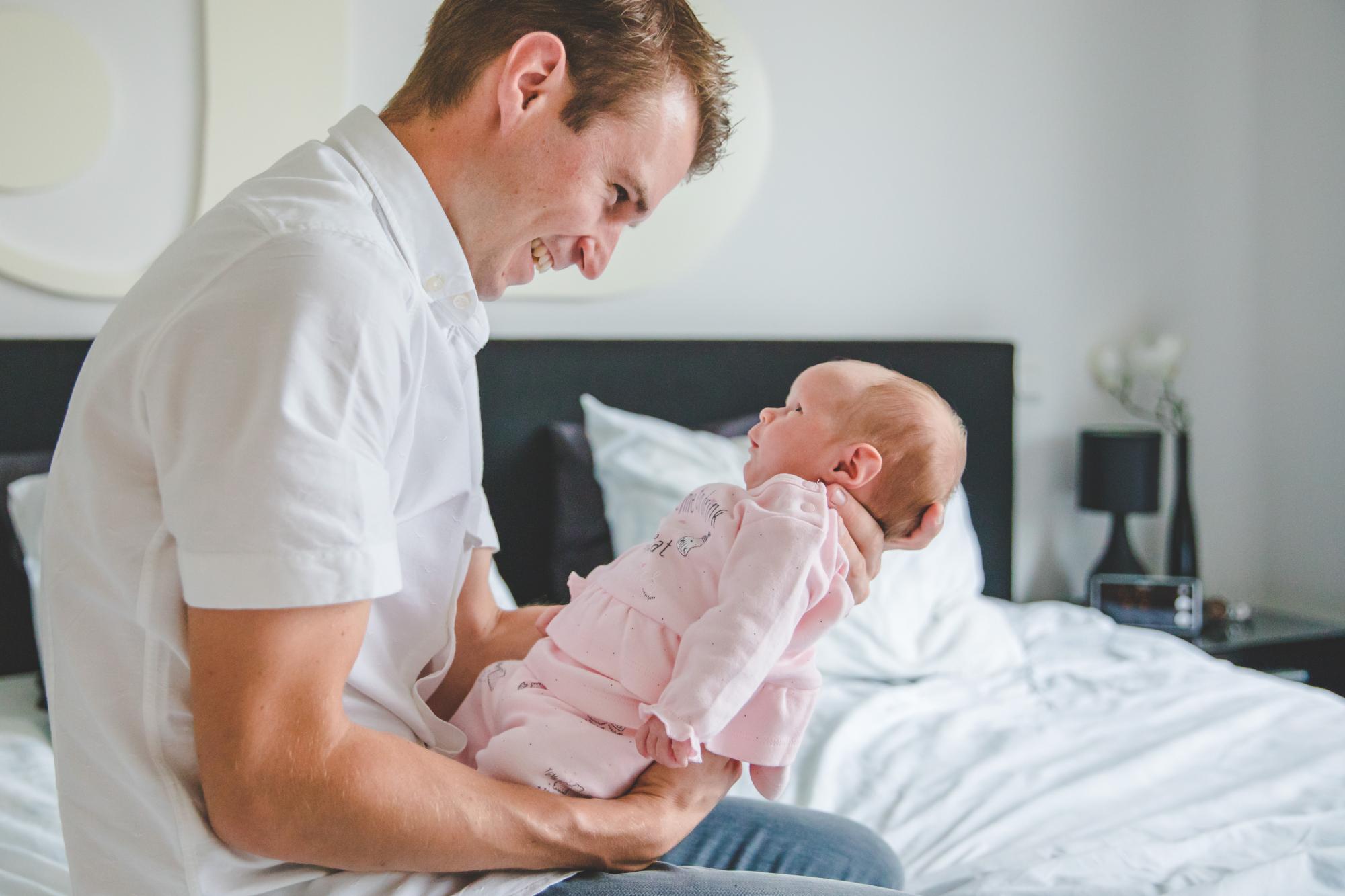 Header Newborn fotoshoot thuis in Chaam