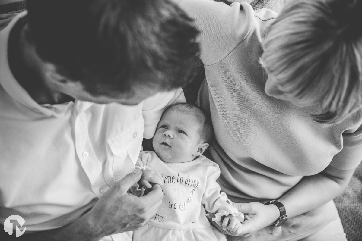 Newborn fotoshoot thuis in Chaam