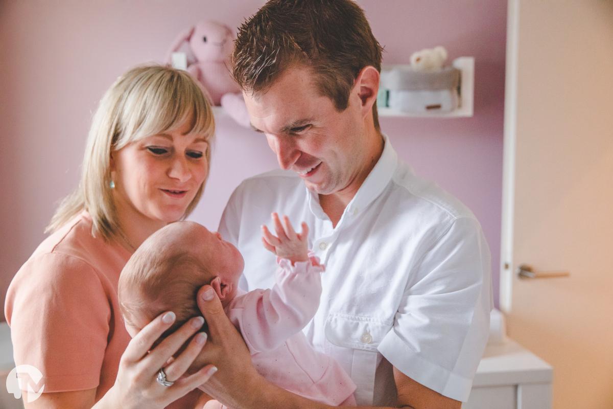 Newborn fotoshoot thuis in Chaam