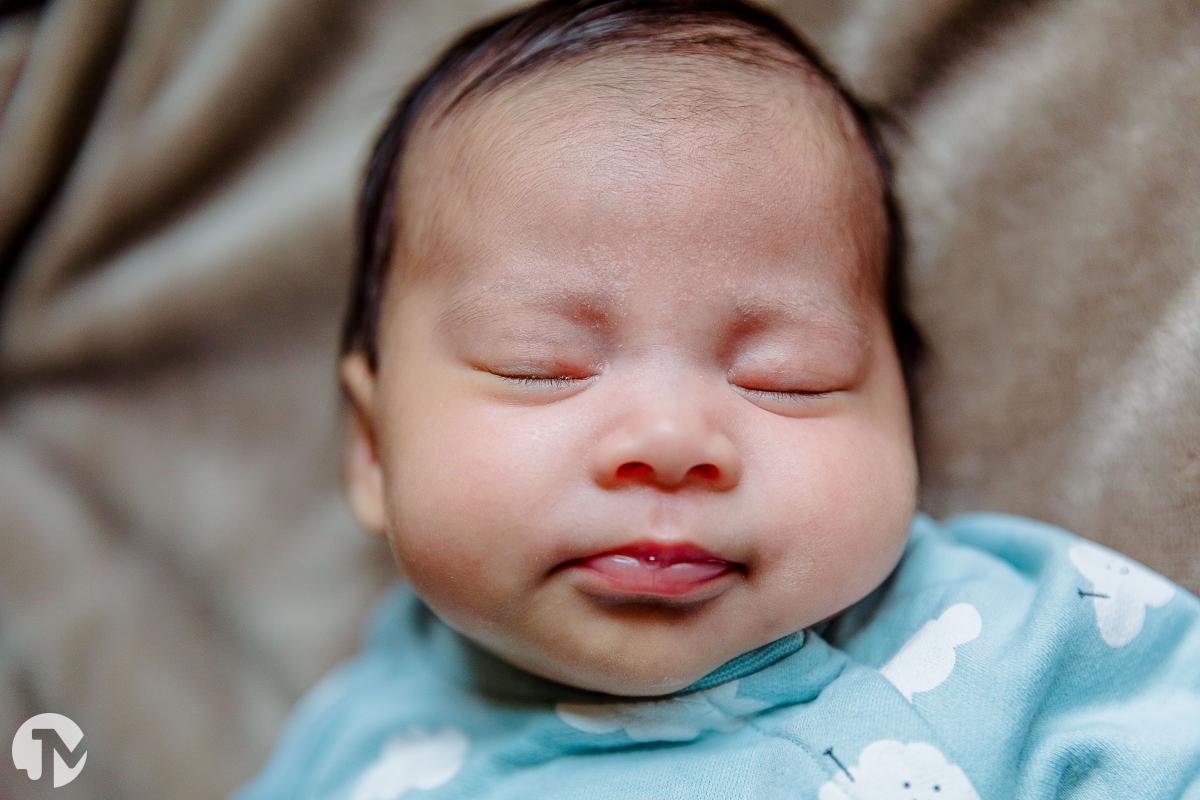 Newborn fotografie thuis | Noord Brabant