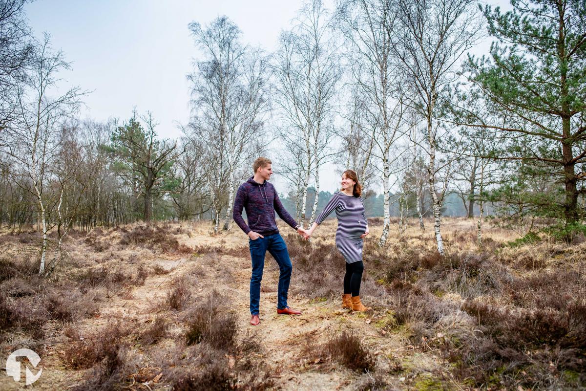 Zwangerschapsfotografie in de natuur