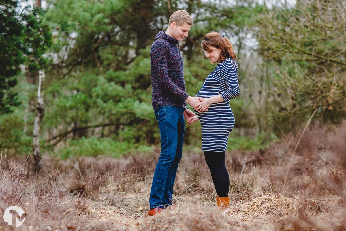 Zwangerschapsfotografie in de natuur