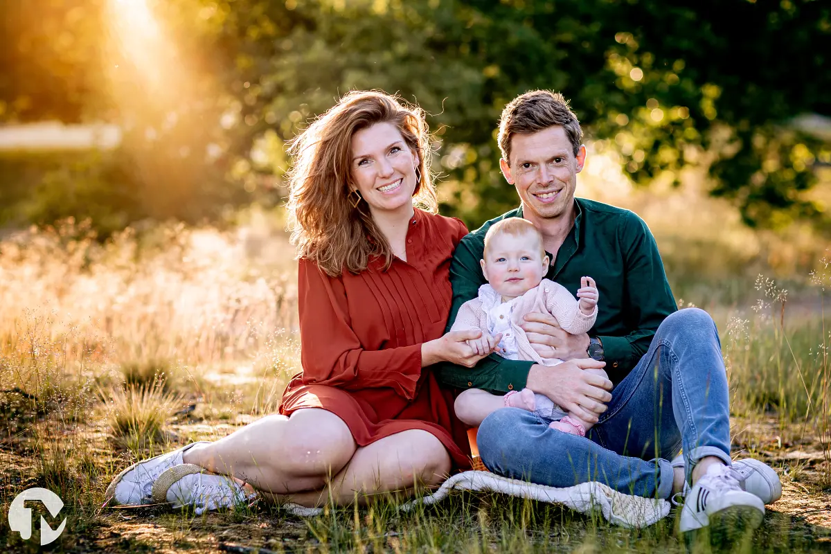 Familie fotoshoot bij avondzon