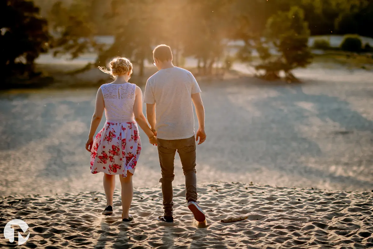 Loveshoot buiten in de natuur