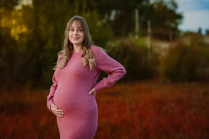 Zwangerschappshoot in de Loonse en Drunense duinen door fotograaf uit Drunen.